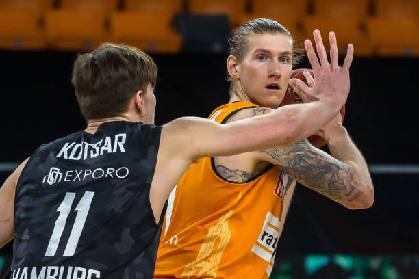 了出色的团 了出色的团