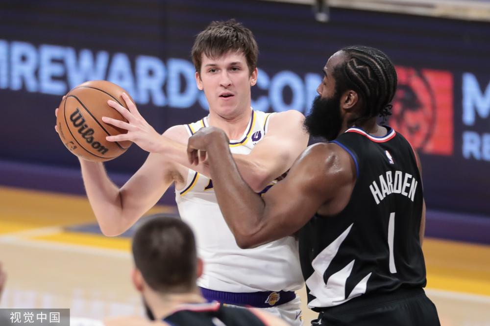 这个瞬间不 这个瞬间不